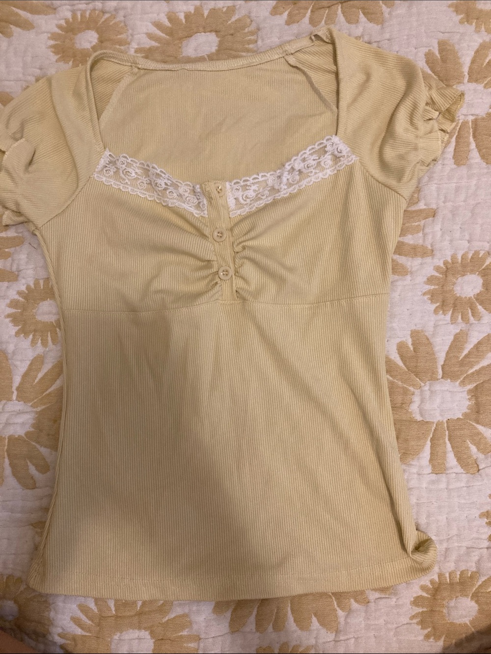 Yellow Lace-Trim Ribbed Tee cortagecore